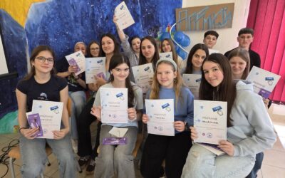 Radio Slavonija | Učenici o zabrani društvenih mreža na školskoj Parlaonici