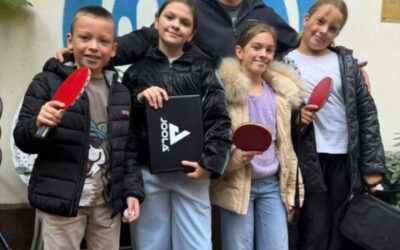 Učenici 4.b razreda: Lucas, Eva i Zoe gostovali na radiju FM92 i najavili hvalevrijednu akciju za STK „Graničar”